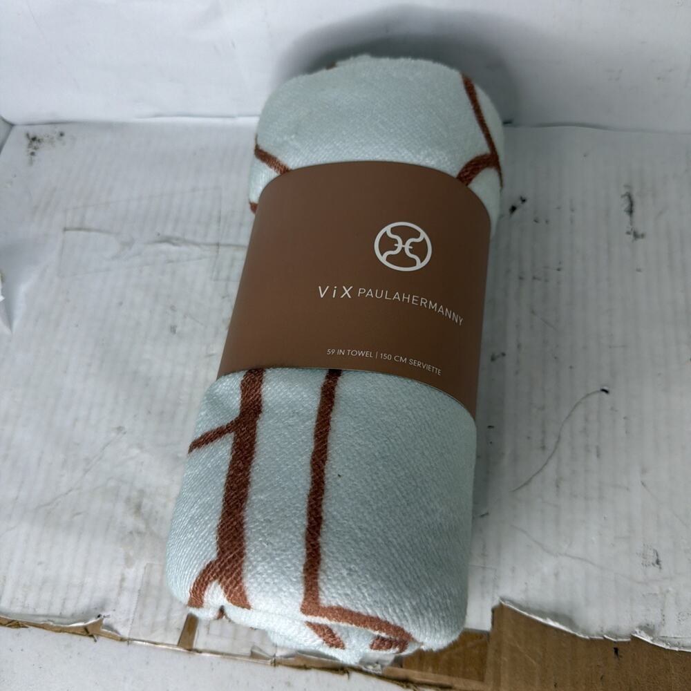 VIX Paula Hermanny 59" BLUE LOTUS SHAPED TOWEL Towel NEW As Pictured Has Flaws